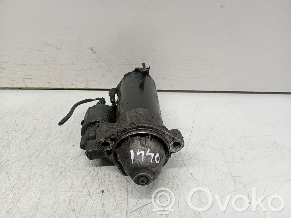 Motor de arranque   068911024F