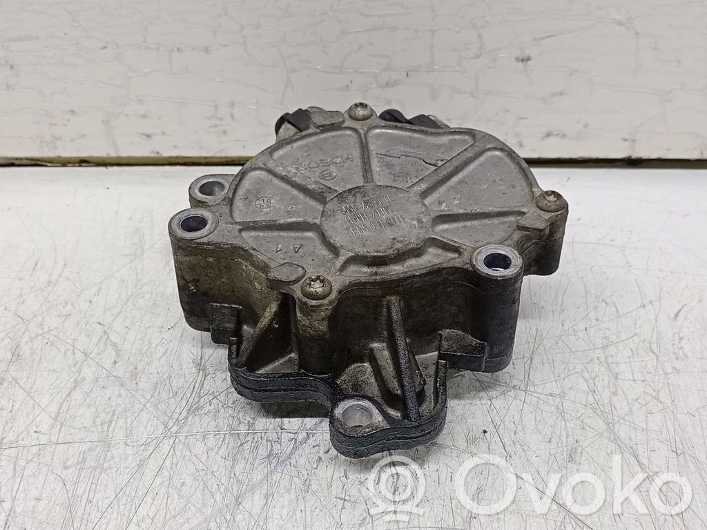 Bomba de vacío   4R8Q2A451AE