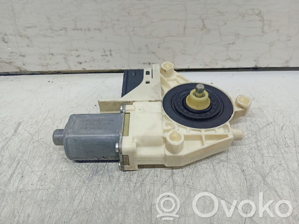 Renault Laguna III Motorino alzacristalli della portiera posteriore