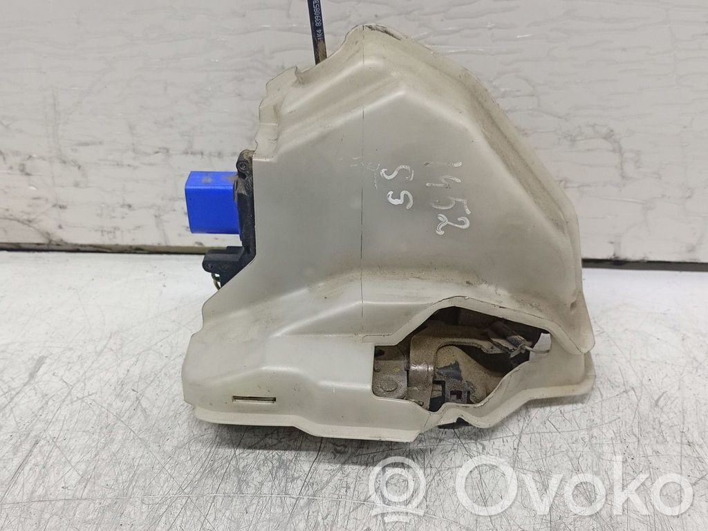 Volkswagen Golf V Încuietoare ușă spate 