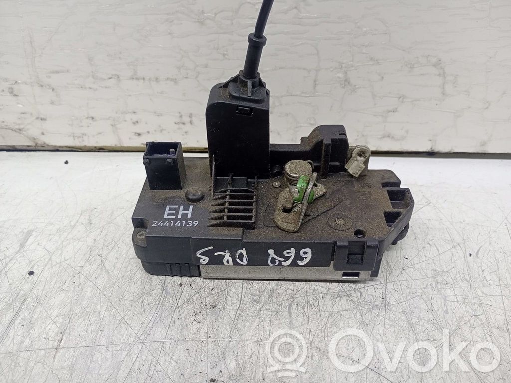 Opel Corsa C Takaoven lukko 
