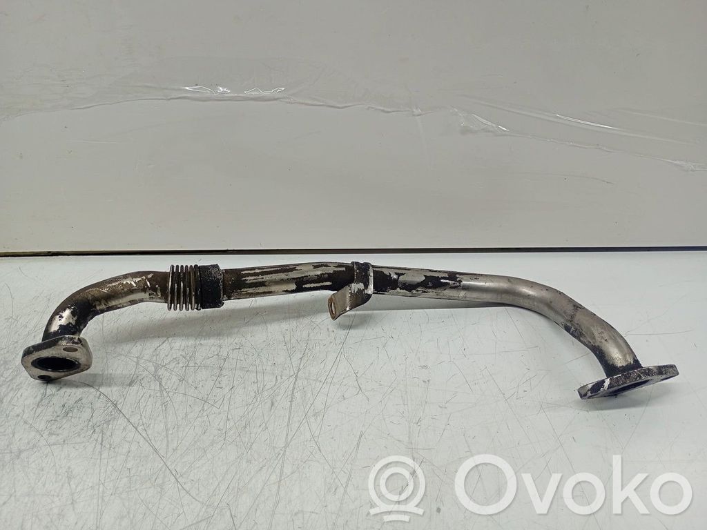 Volkswagen PASSAT B6 Conductă/furtun supapă EGR
