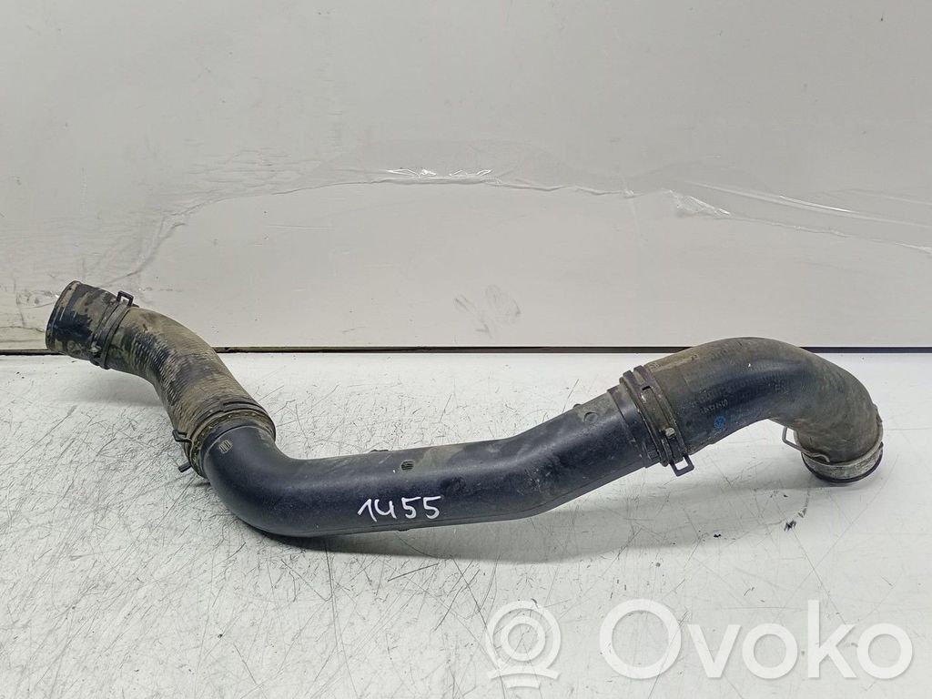 Skoda Fabia Mk2 (5J) Furtun/conductă intercooler 