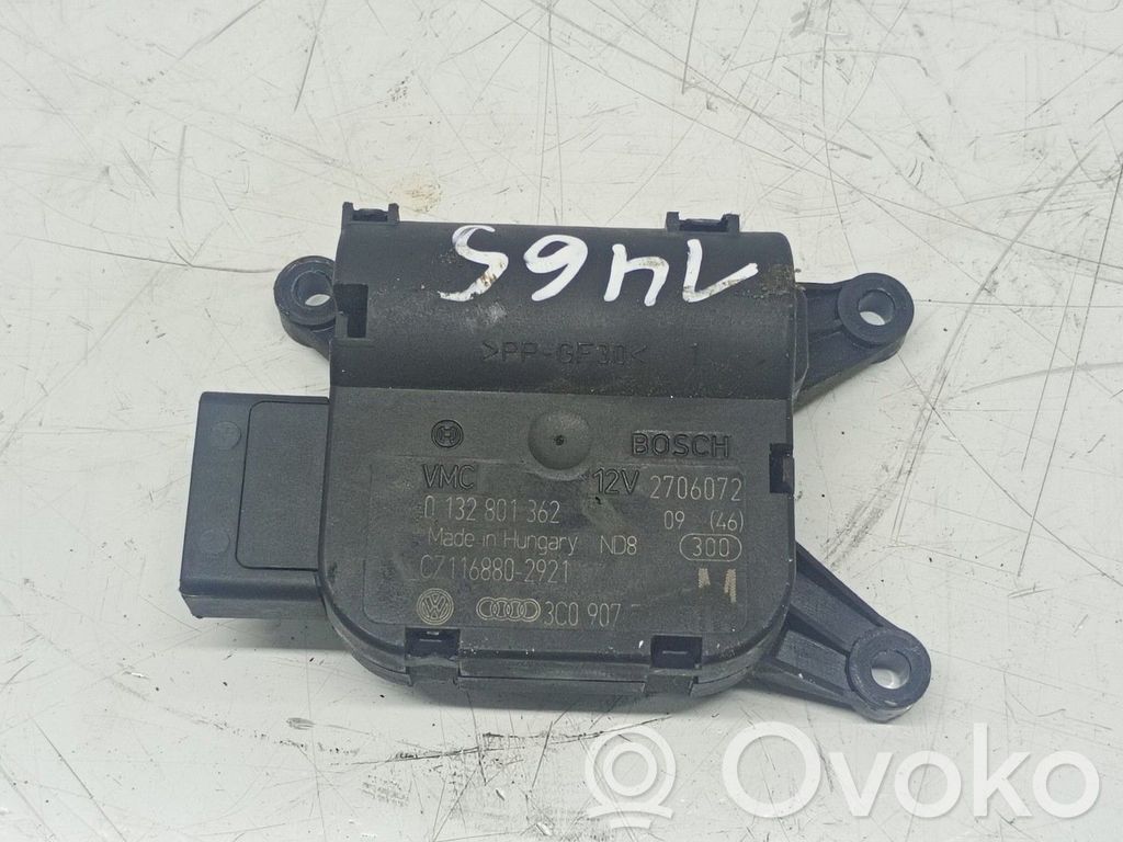 Volkswagen PASSAT B6 Actuator/motor clapetă debit aer A/C 