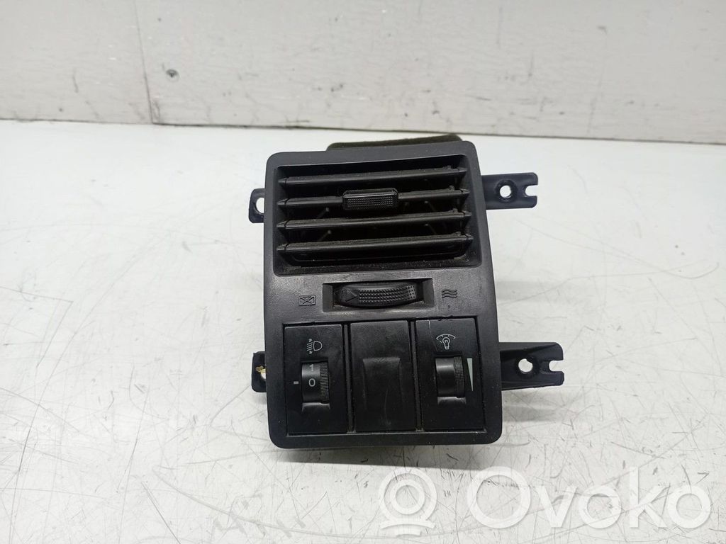 Hyundai Coupe Grilă ventilație spate 