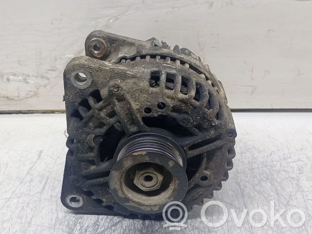 Audi A6 S6 C6 4F Generator/alternator 