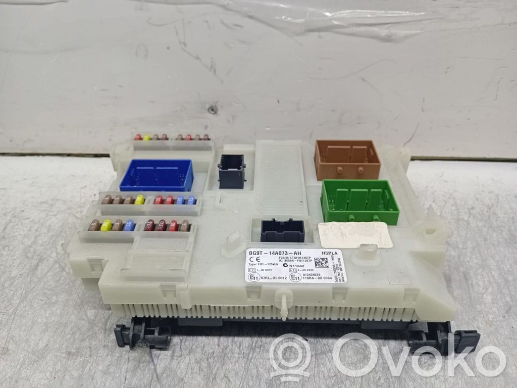 Skrzynka bezpieczników / Komplet   BG9T14A073AH