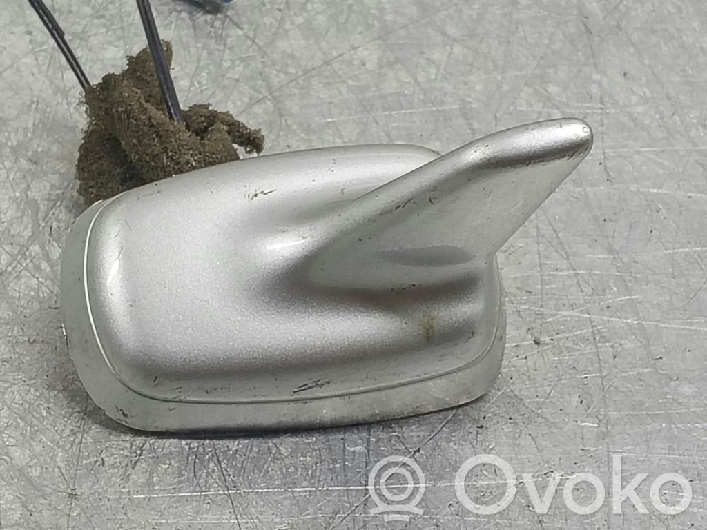 Audi A8 S8 D3 4E GPS Antenne 