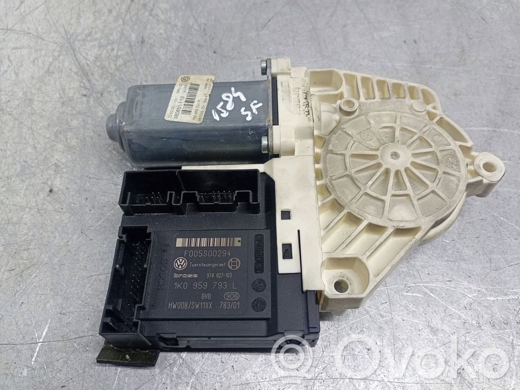 Volkswagen PASSAT B6 Moteur de lève-vitre de porte avant