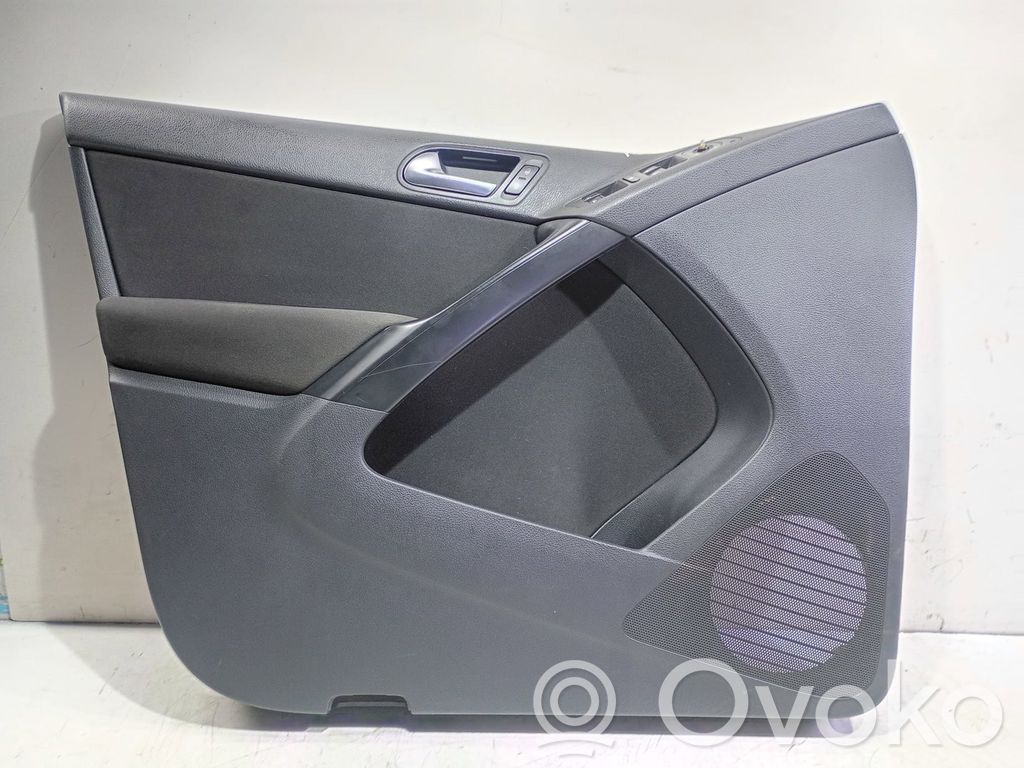 Volkswagen Tiguan Allspace Garniture de panneau carte de porte avant 