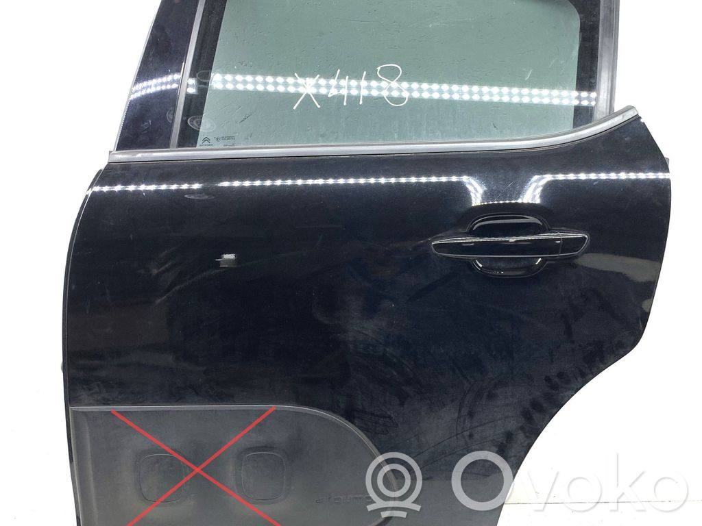 Rear door   X418