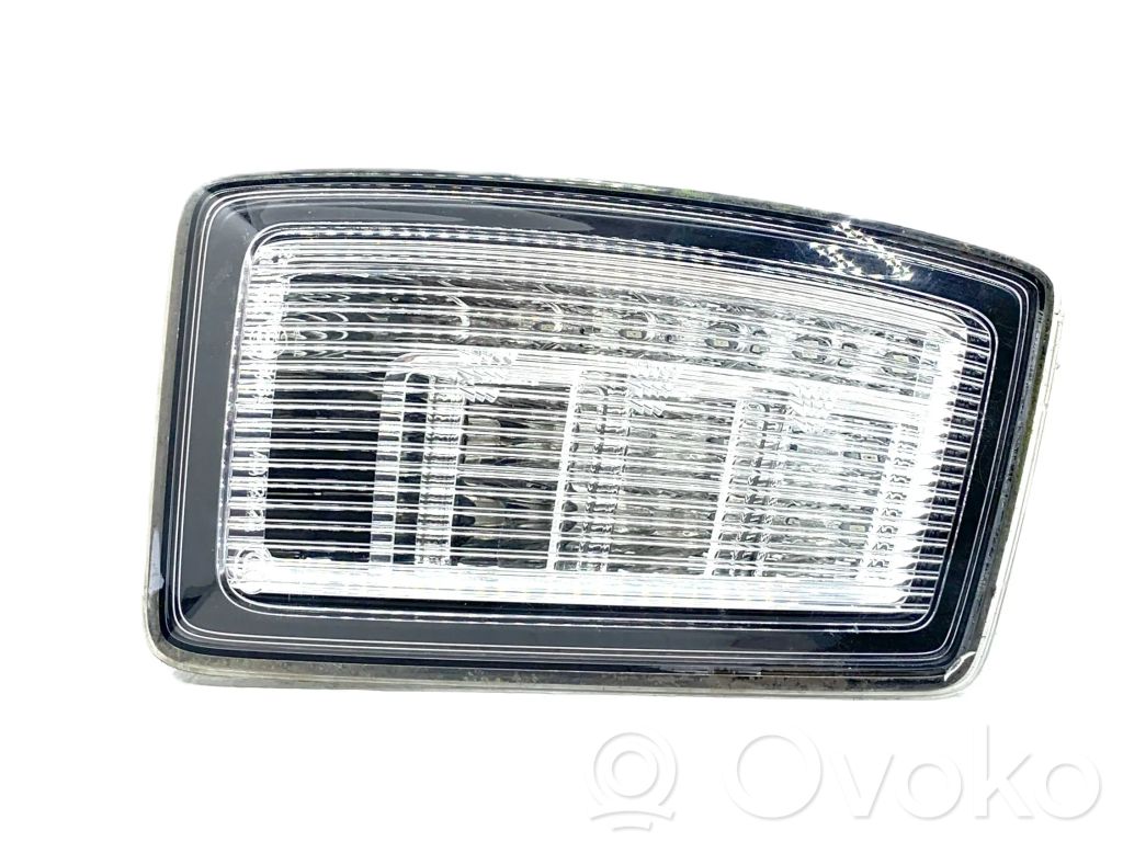Rear/tail lights   8X0945095,X740
