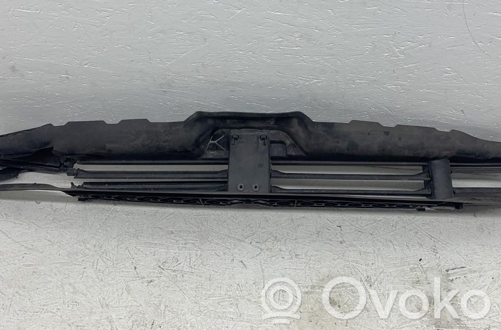 BMW X5 G05 Intercooler air channel guide 