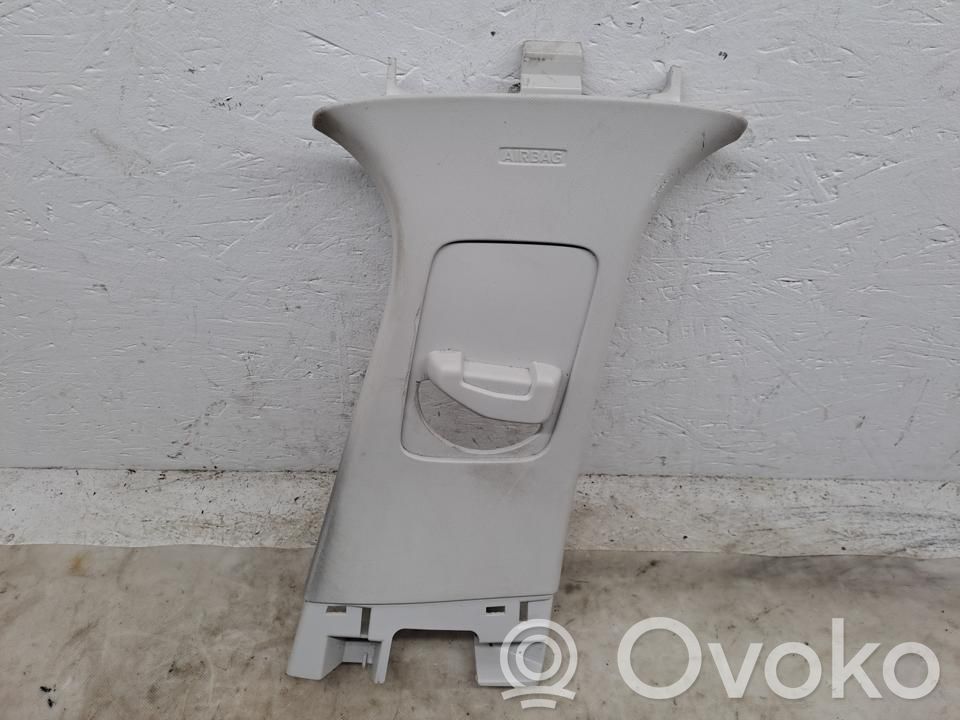 Ford Focus Pilar (B) (superior) 