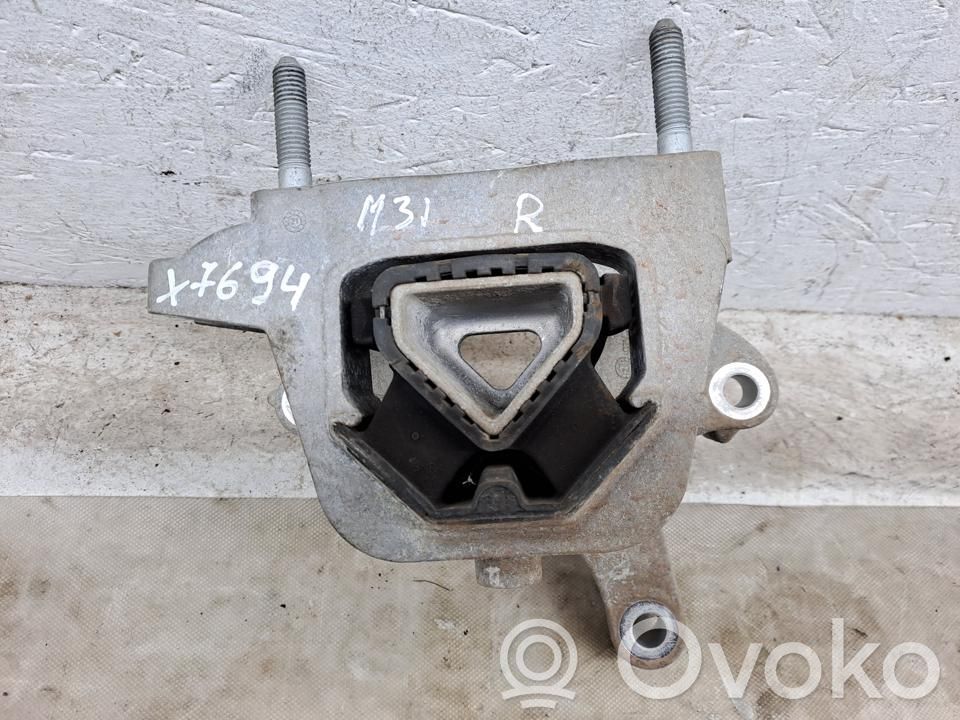 Engine mount bracket   9826551880,X7694
