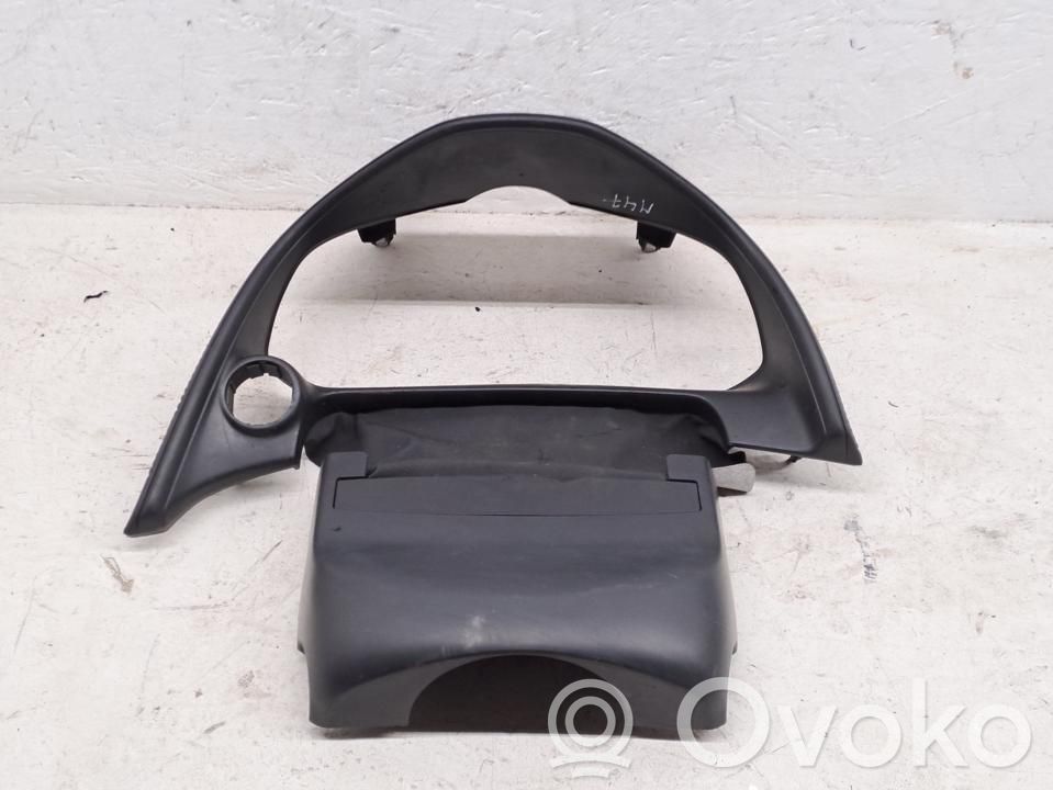 Mazda CX-3 Moldura del extremo lateral de panel 