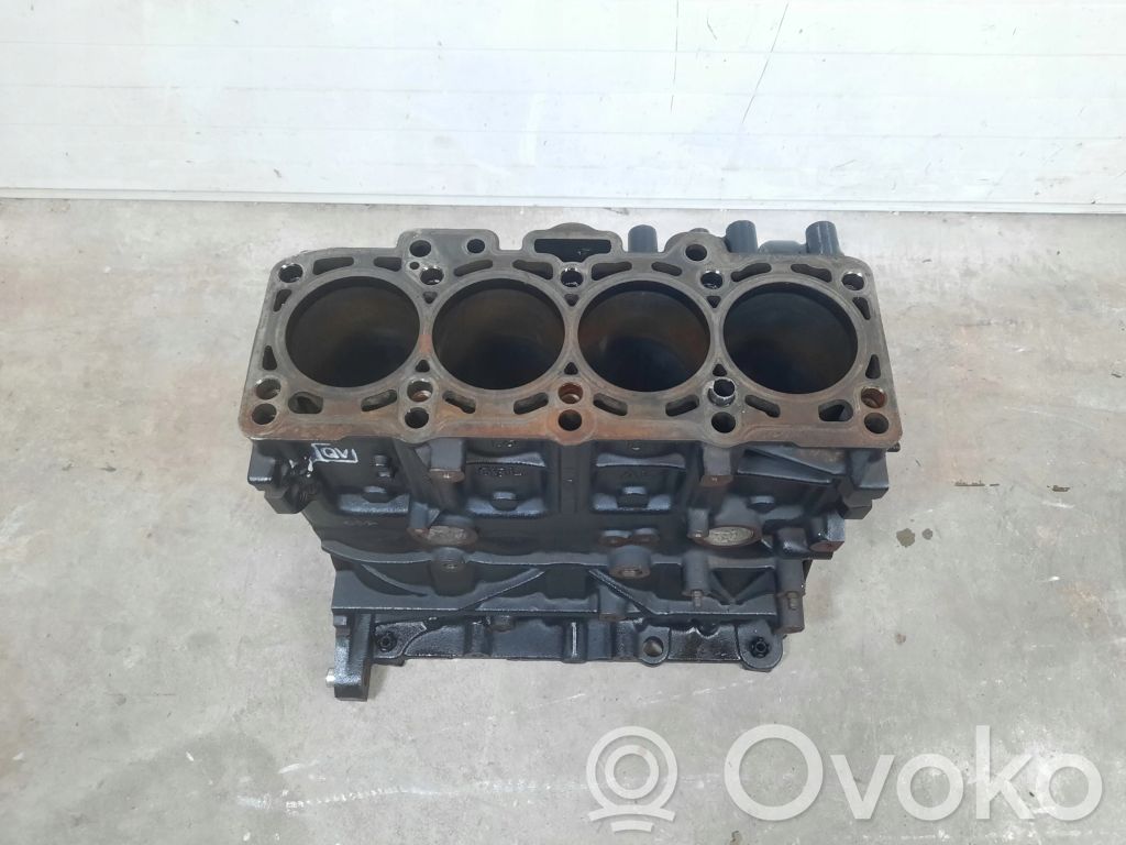 Volkswagen Golf VI Engine block 