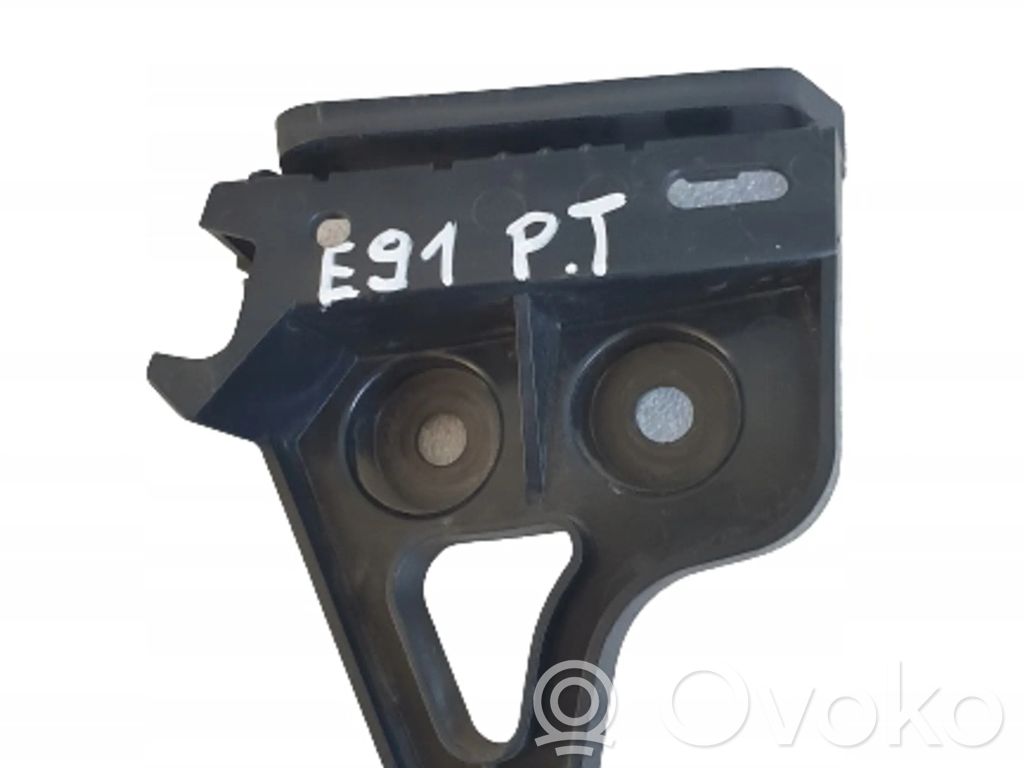 Rear bumper mounting bracket   7127718
