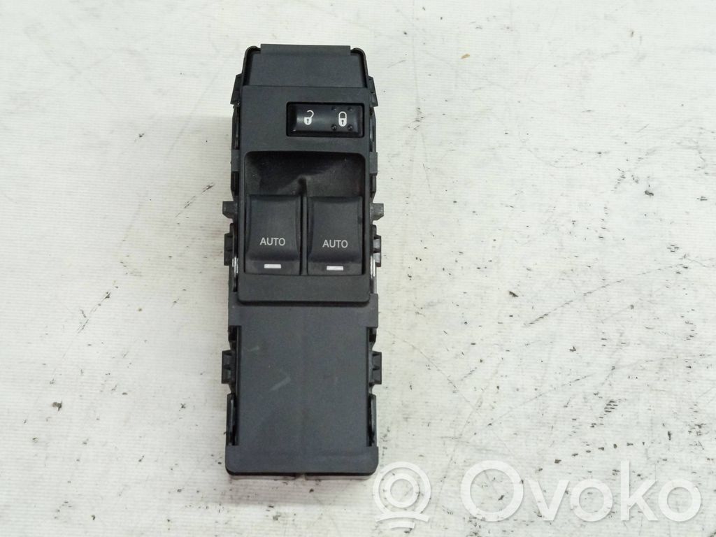 Dodge Challenger Electric window control switch 