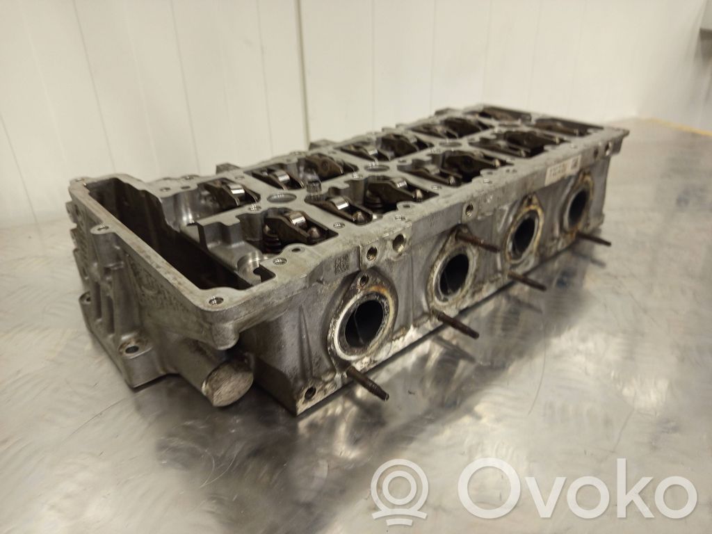 BMW 3 E90 E91 Engine head 