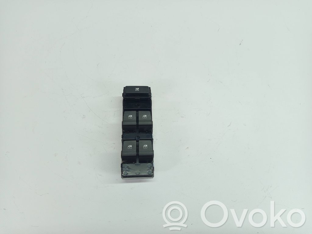 Hyundai i30 Electric window control switch 