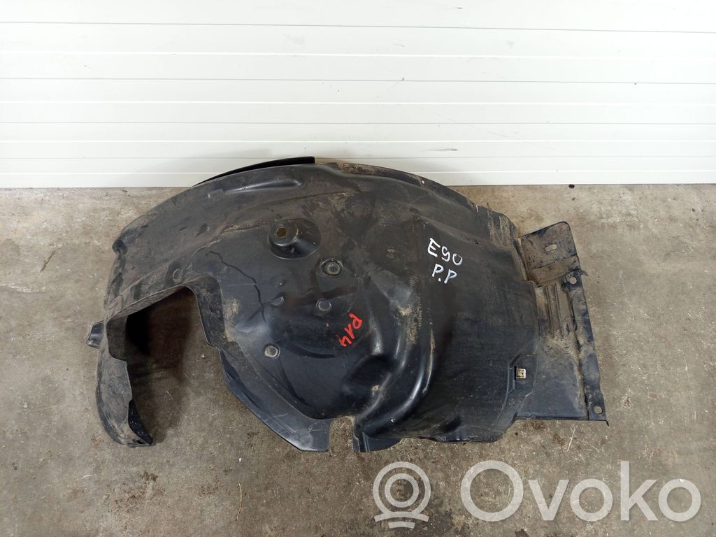 BMW 3 E90 E91 Etupyörän sisälokasuojat 