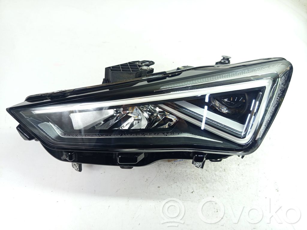 Seat Leon IV Headlight/headlamp 