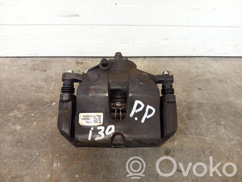 Hyundai i30 fastback Front brake caliper 