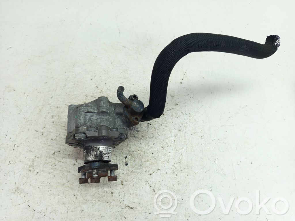 Audi A6 S6 C6 4F Ohjaustehostimen pumppu 