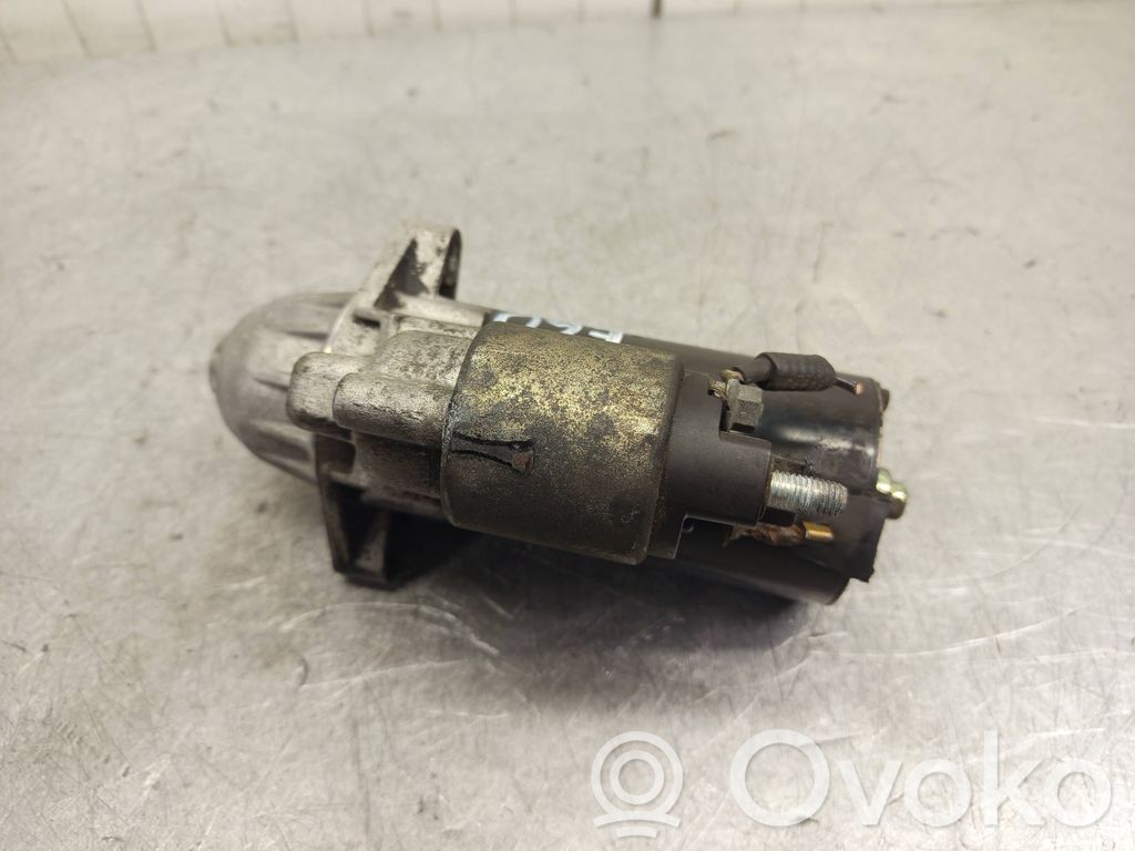 Starter motor   779495203