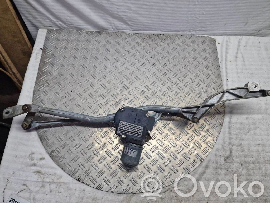 Mercedes-Benz E W211 Mechanizm i silniczek wycieraczek szyby przedniej / czołowej 