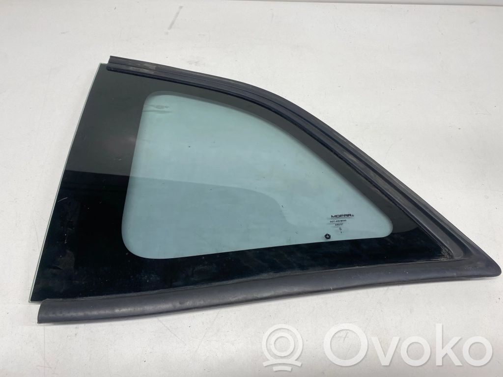 Dodge Challenger Rear side window 