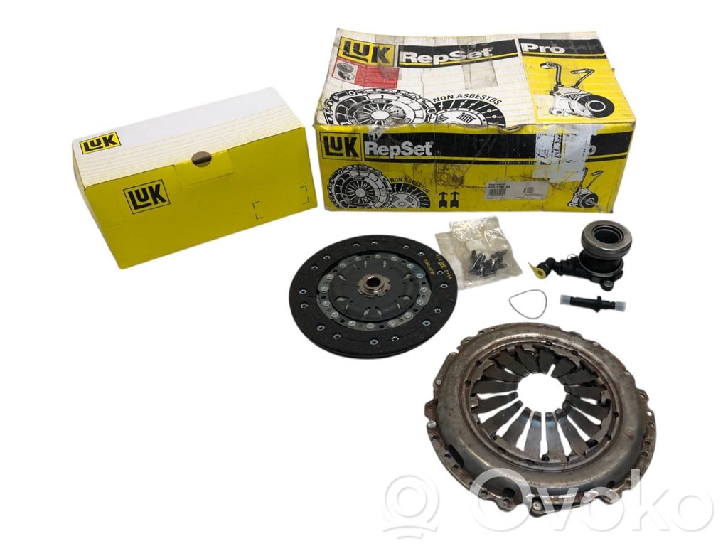 Opel Corsa D Sankabos komplektas 