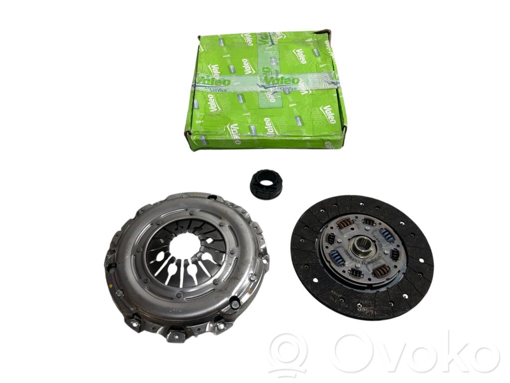 Audi A4 S4 B6 8E 8H Sprzęgło / Komplet 