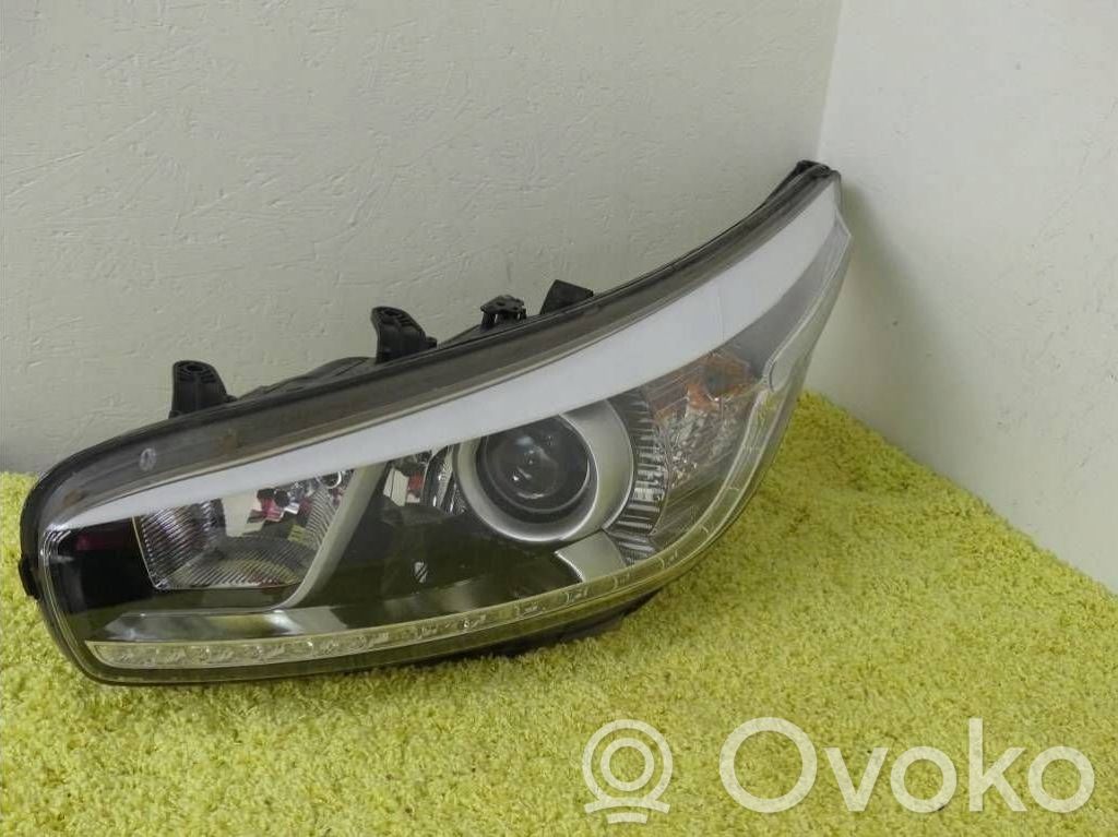 KIA Ceed Headlight/headlamp 