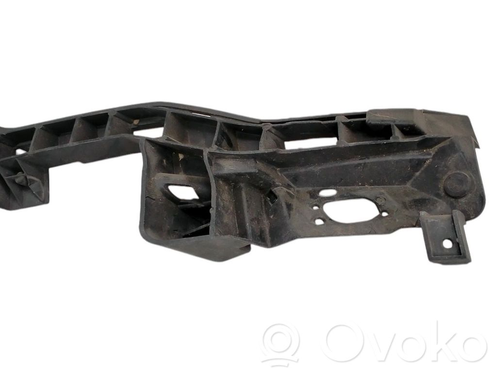 Front bumper mounting bracket   4G0807095