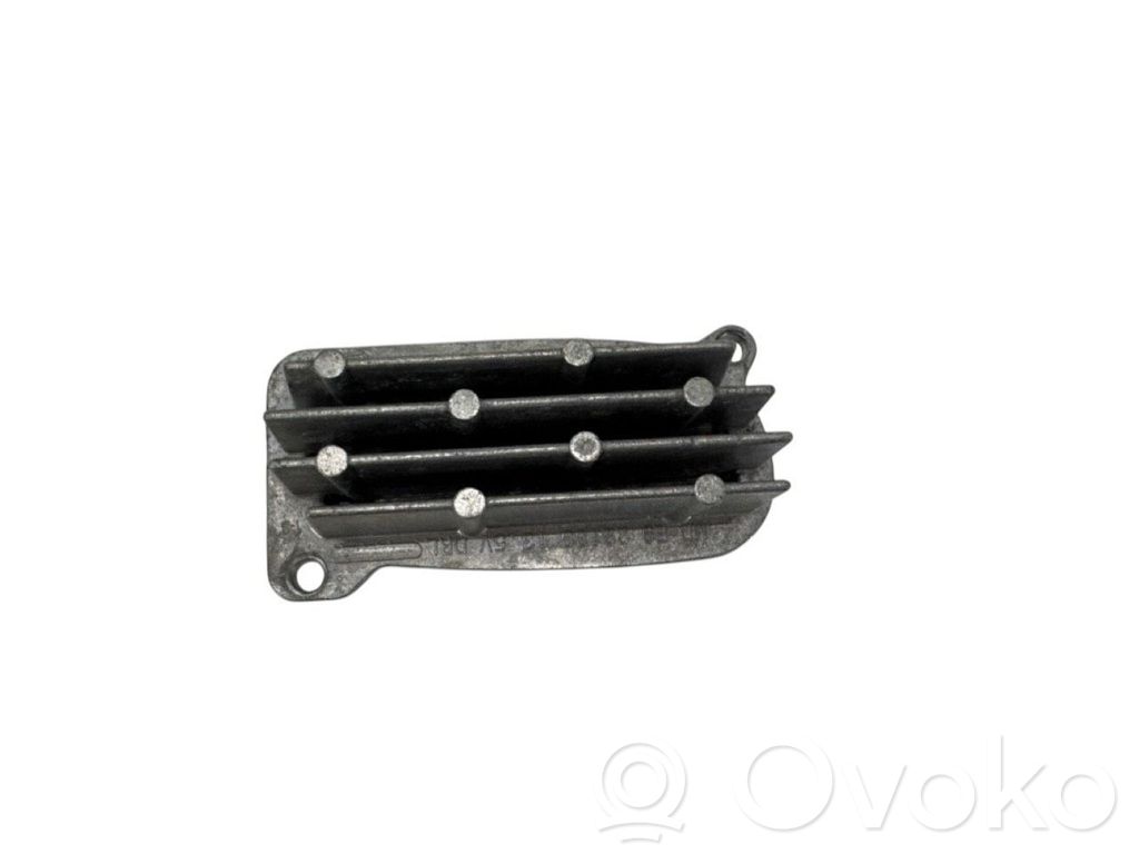 LED-liitäntälaitteen ohjausmoduuli   90166375