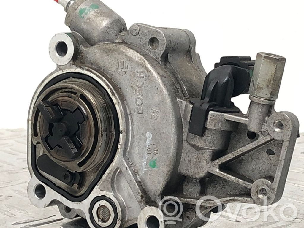 Vacuum pump   1761519