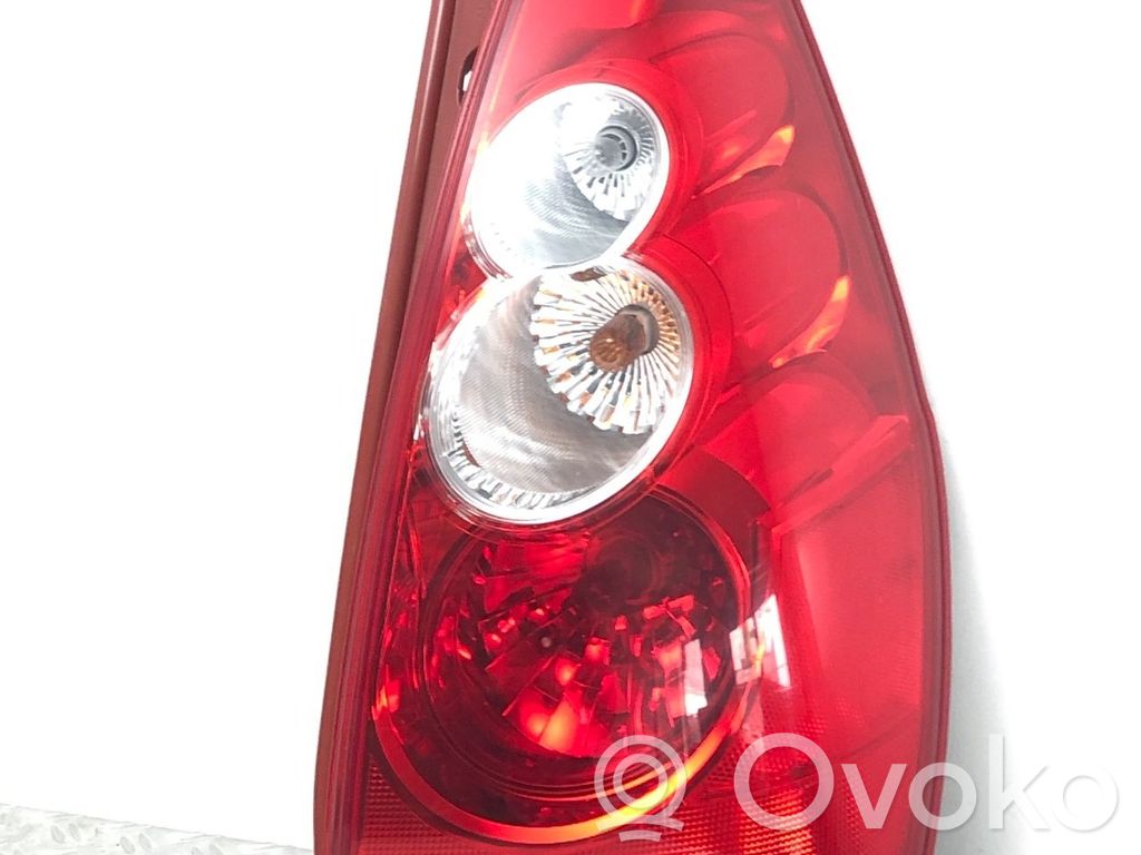 Mazda 5 Rear/tail lights 