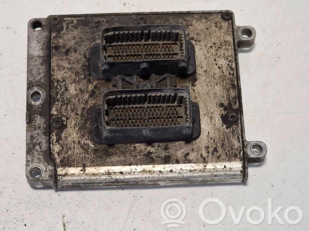 Opel Vectra C Engine control unit/module 