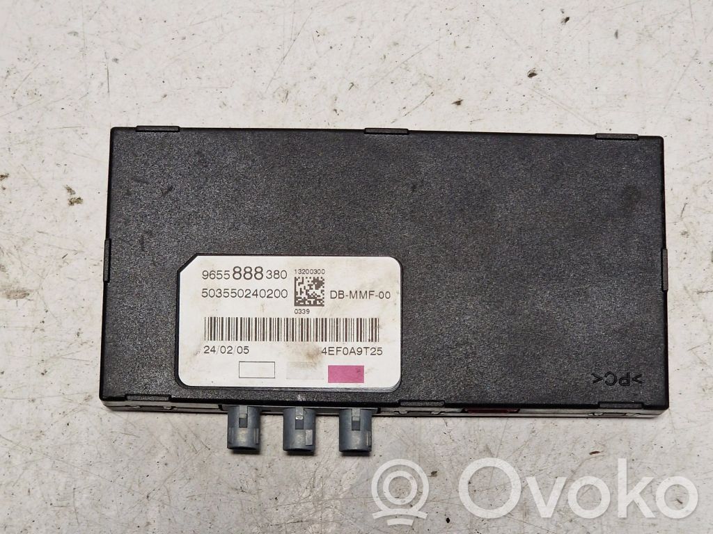 Wzmacniacz anteny   9655888380,13200300,4EF0A9T25,503550240200