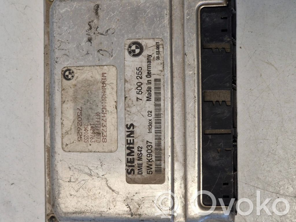 BMW 5 E39 Engine control unit/module 