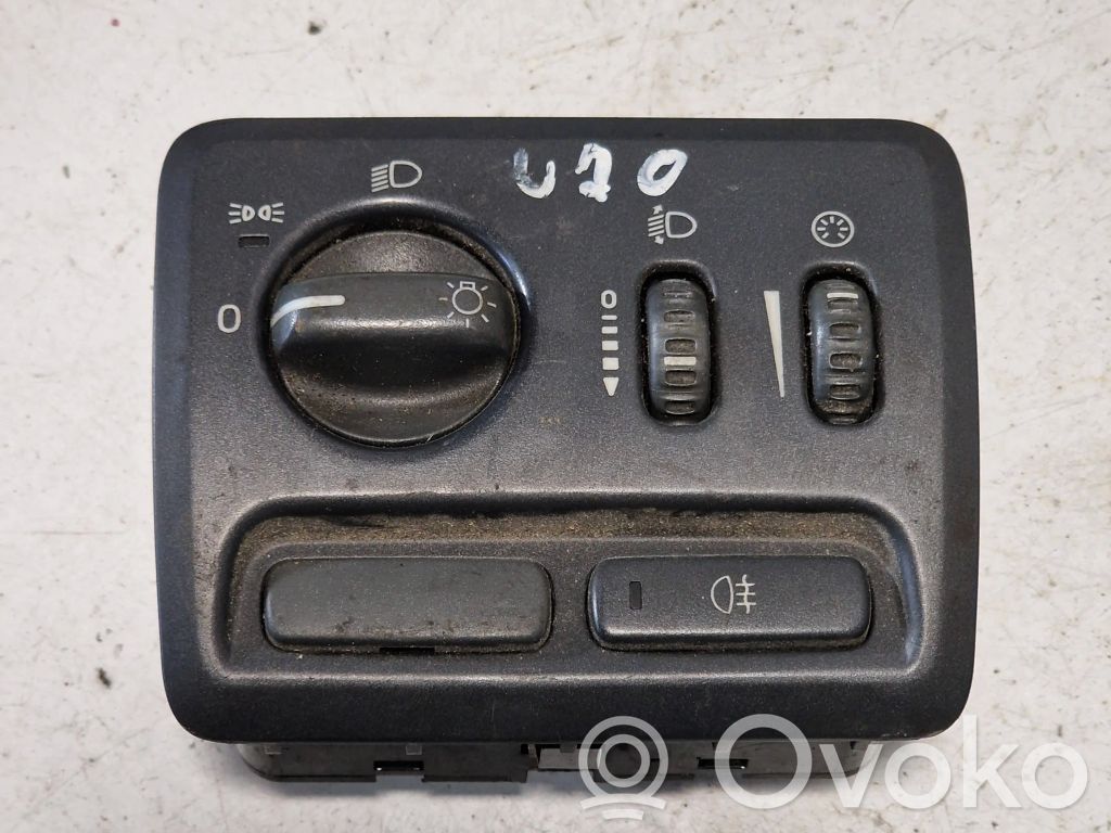 Volvo V70 Light switch 