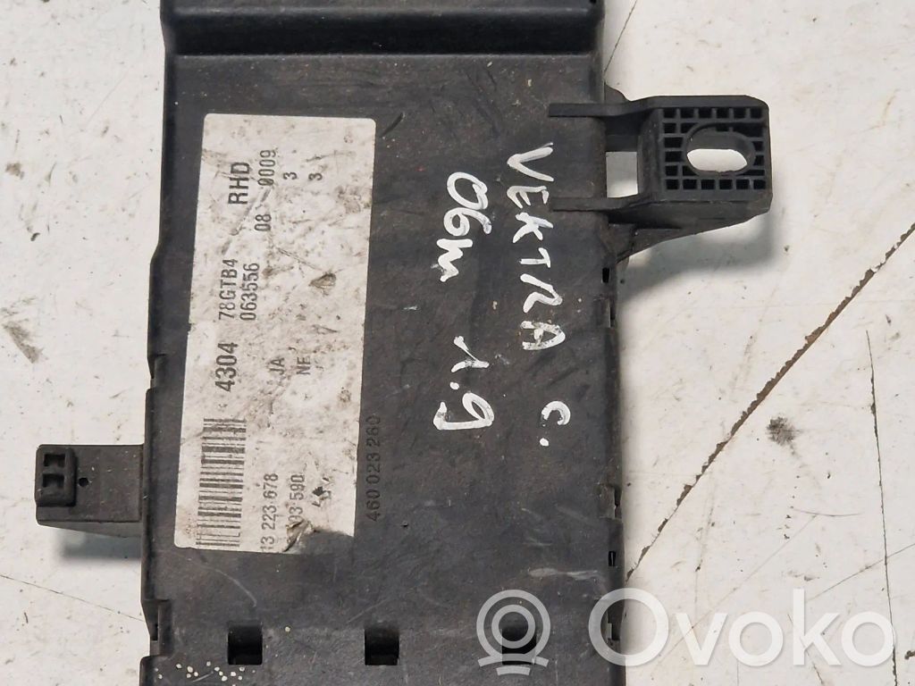 Opel Signum Modulo fusibile 
