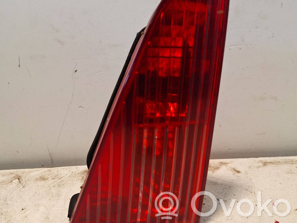Peugeot 607 Rear/tail lights 