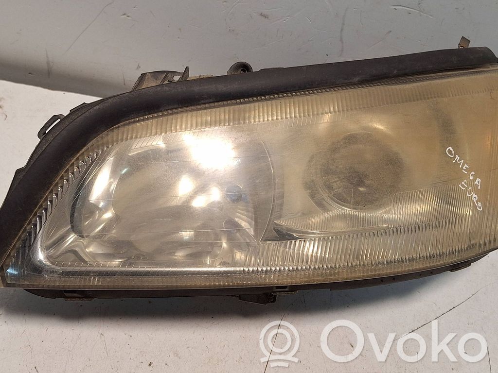 Opel Omega B2 Scheinwerfer 