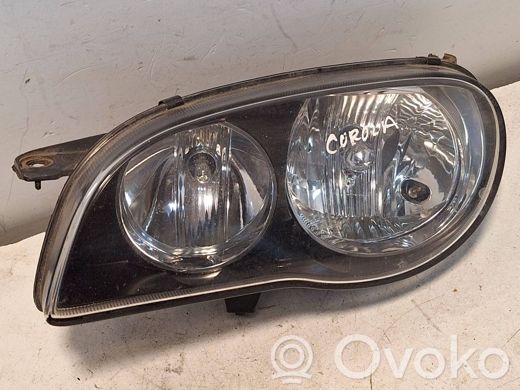 Toyota Corolla E110 Priekinis žibintas 