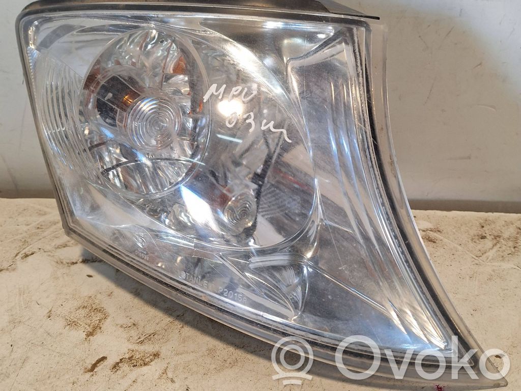 Mazda MPV Front indicator light 