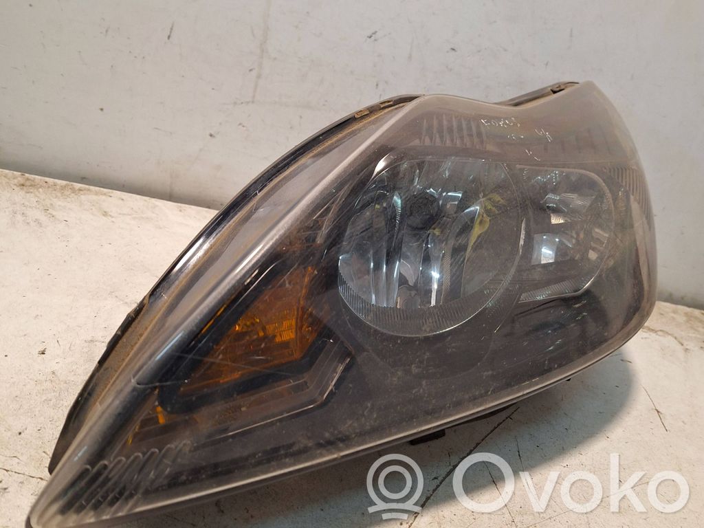 Ford Focus Headlight/headlamp 