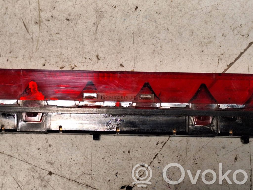 Ford Focus Third/center stoplight 